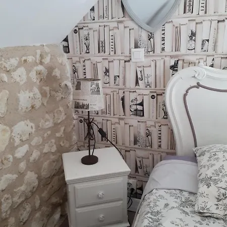 Les Quatre Saisons Bed & Breakfast 4*