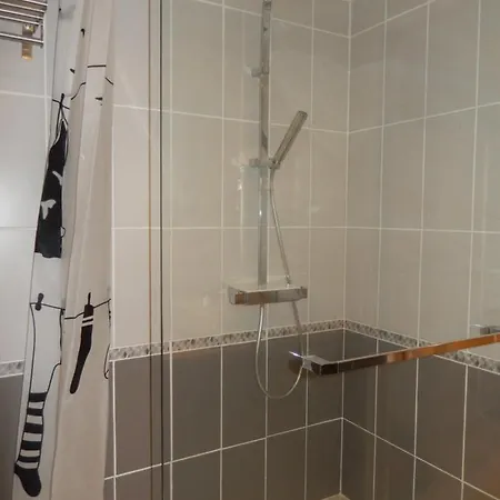 Les Quatre Saisons Bed & Breakfast 4*